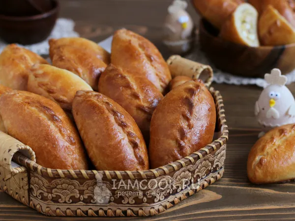 Фото готового блюда: Пирожки «Курочка Ряба»