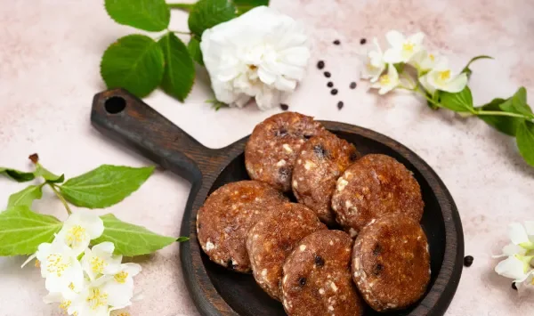 Фото блюда: ПП сырники с какао (без муки)