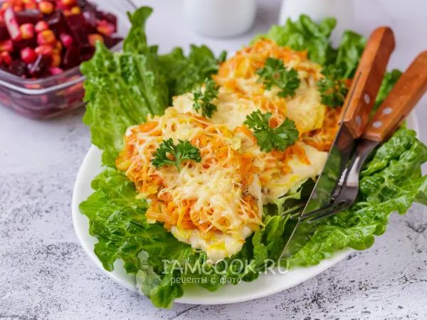 Фото блюда: Куриные отбивные с морковью и луком