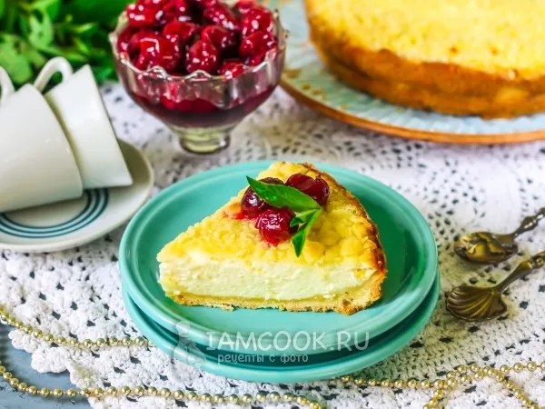 Фото готового блюда: Лакомка из песочного теста с творогом