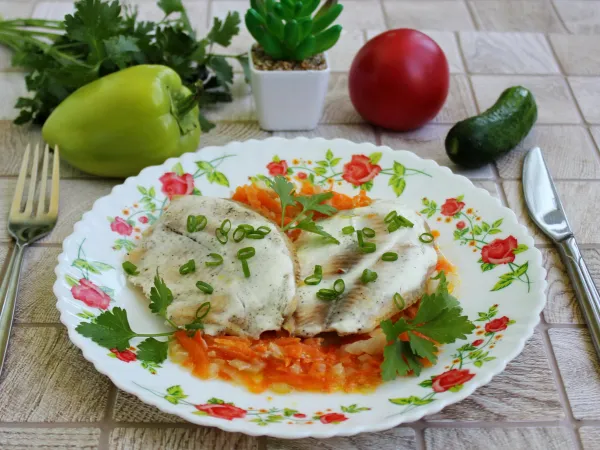 Фото блюда: Тилапия в сметане в духовке