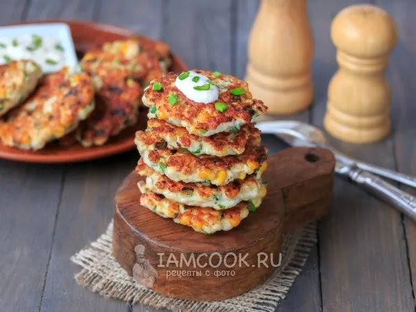 Фото блюда: Куриные оладьи с кукурузой