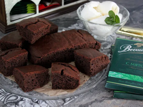 Фото блюда: Шоколадно-мятный брауни