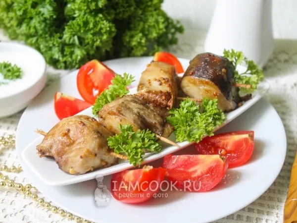 Фото готового блюда: Шашлык из сома в духовке