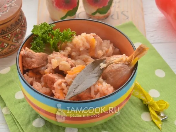 Фото блюда: Плов с томатной пастой