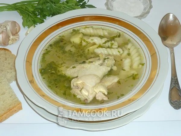 Фото готового блюда: Куриный суп из крылышек