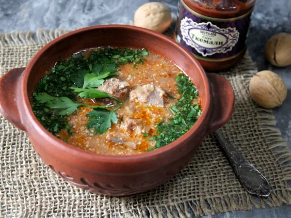 Фото готового блюда: Суп харчо с ткемали