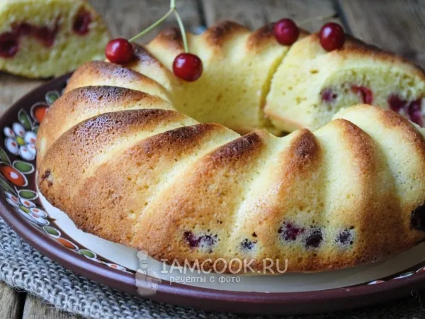 Фото блюда: Манник с вишней на кефире