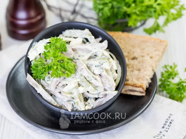Фото блюда: Салат с сердцем, огурцами и яйцом