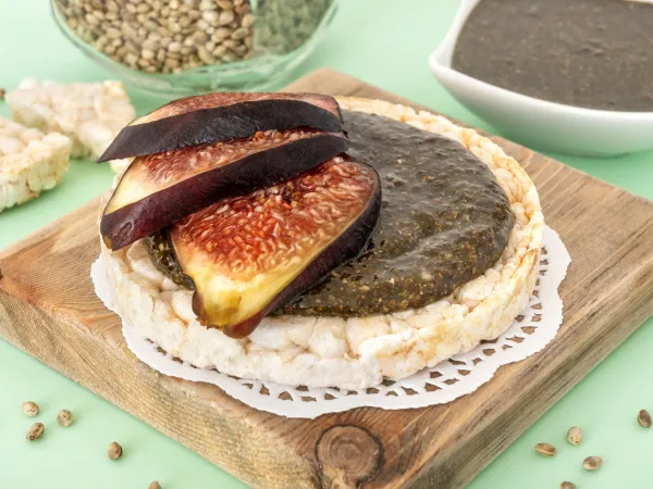 Фото блюда: Урбеч из семян конопли