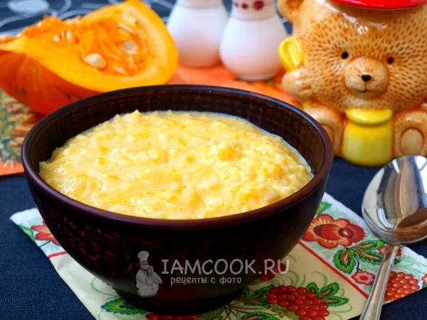 Фото готового блюда: Рисовая каша с тыквой на молоке