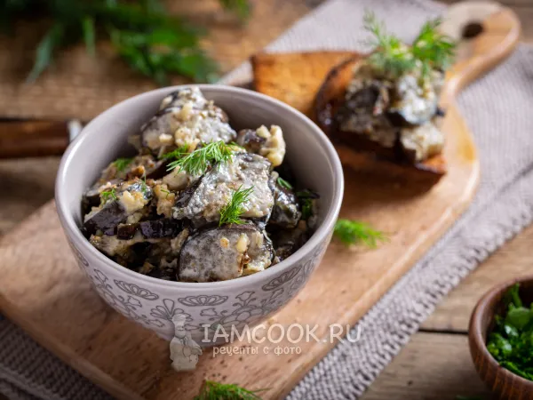 Фото блюда: Тушеные баклажаны с майонезом и чесноком