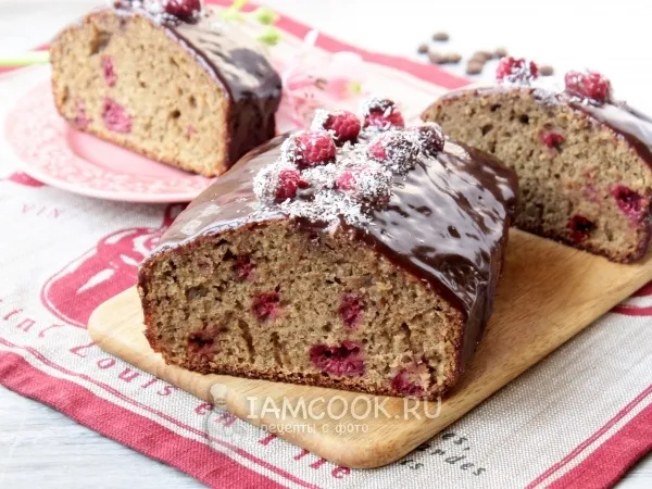 Фото готового блюда: Кофейный кекс с малиной