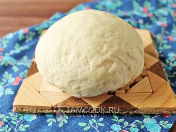 Фото готового блюда: Пресное тесто на кефире для пирожков