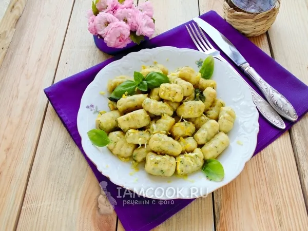 Фото готового блюда: Картофельные ньокки с базиликом