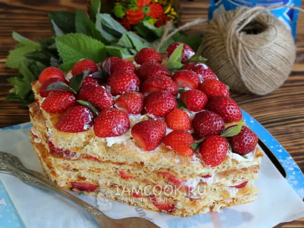 Фото блюда: Торт «Молочная девочка» с клубникой