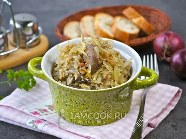 Фото блюда: Тушеная капуста с печенью