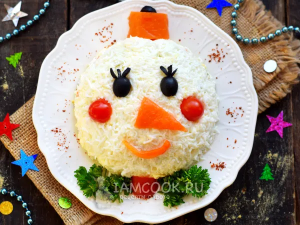 Фото готового блюда: Салат «Снеговик» со шпротами