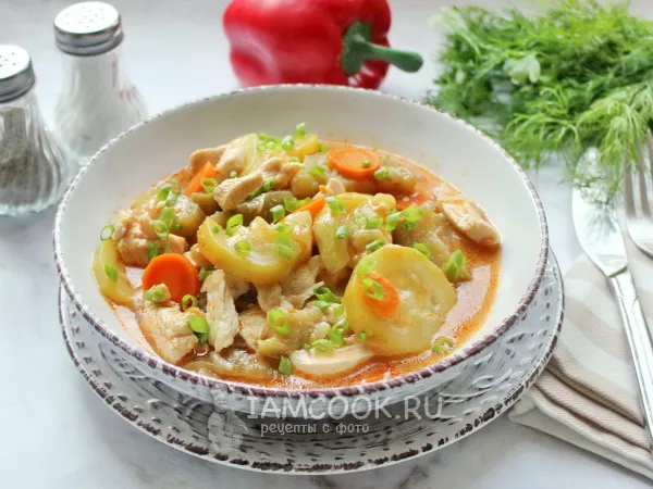 Фото блюда: Соте из курицы с баклажанами