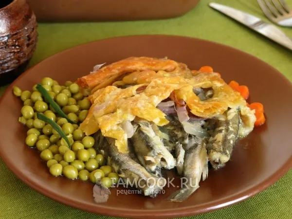 Фото готового блюда: Рыбник с мойвой