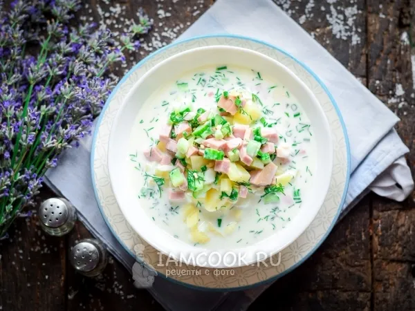 Фото блюда: Окрошка с колбасой на воде (классический рецепт)