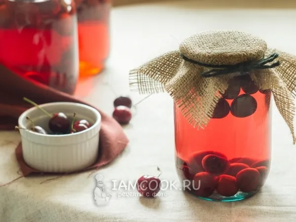 Фото готового блюда: Компот из черешни без стерилизации на зиму