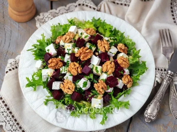 Фото блюда: Салат из запеченной свеклы