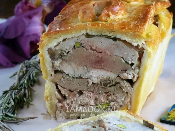 Фото готового блюда: Паштет в тесте