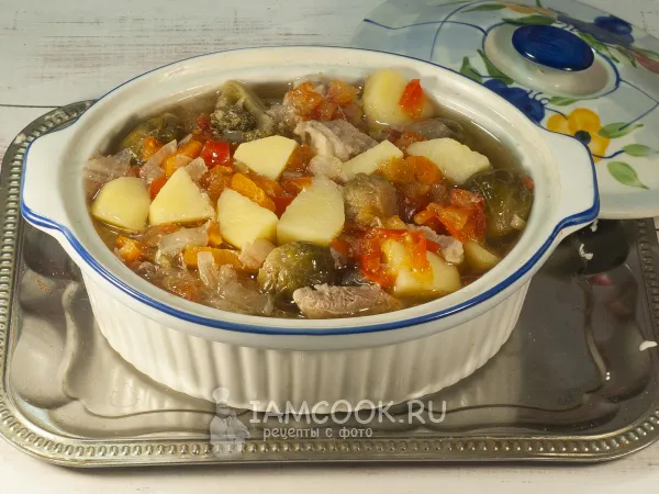 Фото блюда: Свиная грудинка с овощами в духовке