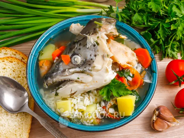 Фото блюда: Уха из головы горбуши с рисом