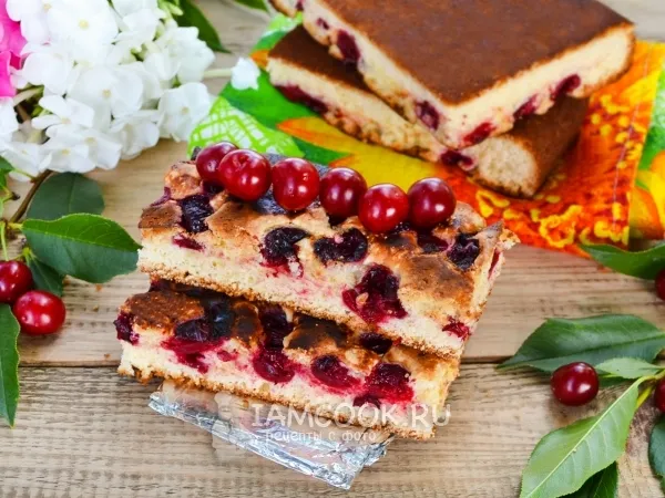 Фото блюда: Пирог с вишней на скорую руку