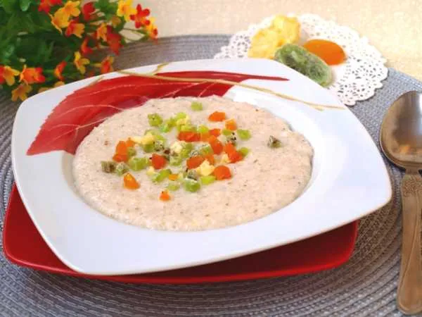 Фото блюда: Ячневая каша на молоке