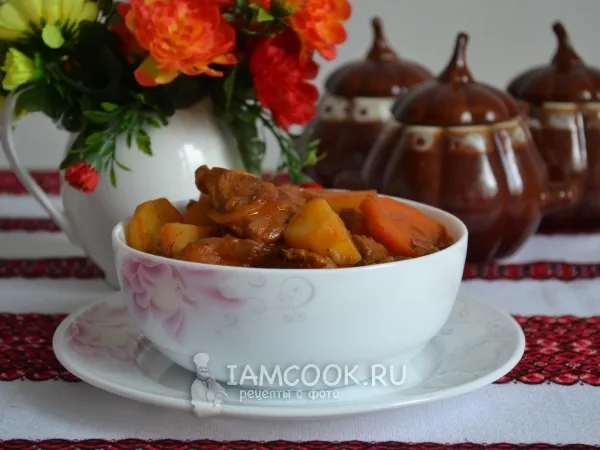 Фото готового блюда: Чанахи в горшочках