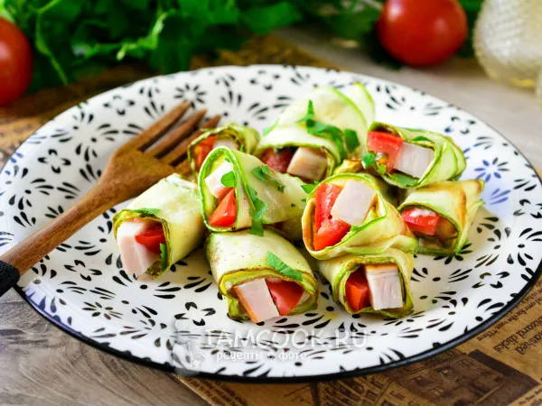 Фото блюда: Рулетики из кабачков с ветчиной
