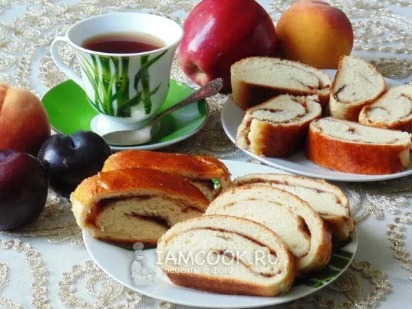 Фото блюда: Сдобный рулет с повидлом