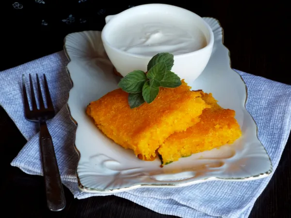 Фото блюда: Морковная запеканка с манкой в духовке