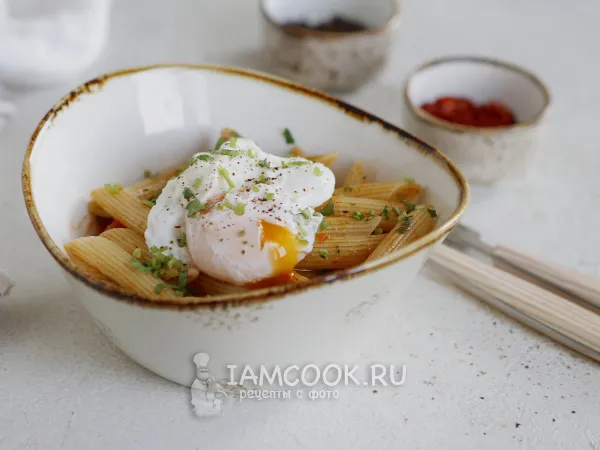 Фото блюда: Макароны с яйцом пашот