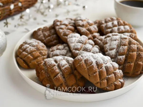 Фото готового блюда: Шоколадное печенье «Шишки» с медом и корицей
