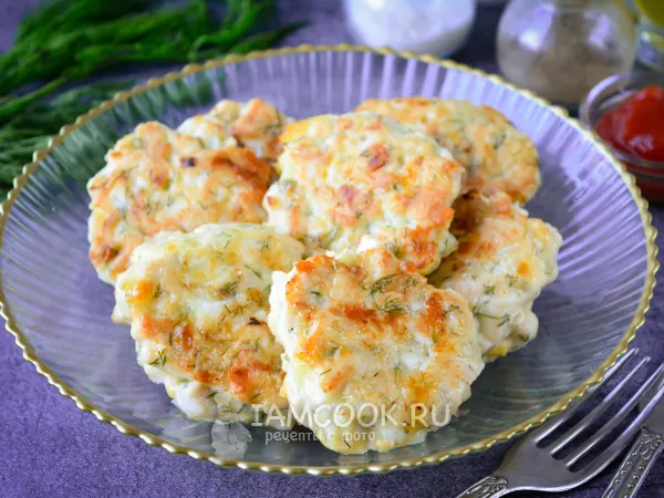 Фото готового блюда: Рубленые куриные котлеты с сыром и майонезом