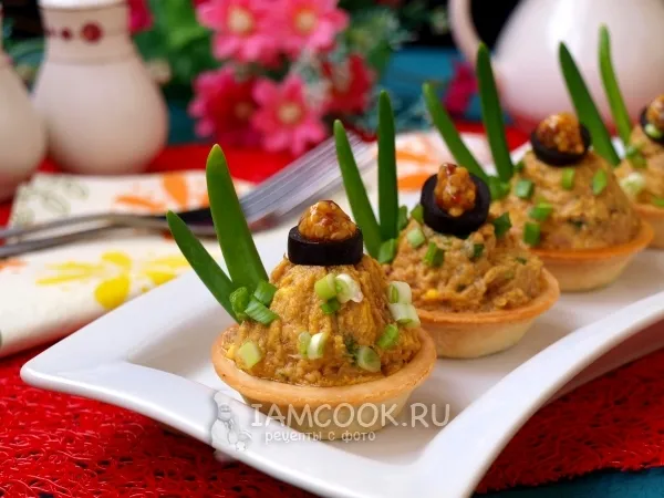 Фото блюда: Тарталетки с консервированным тунцом