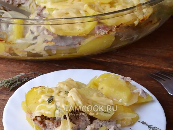 Фото блюда: Картошка с фаршем в духовке