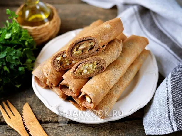 Фото готового блюда: Блинчики из куриной печени, фаршированные жареными грибами