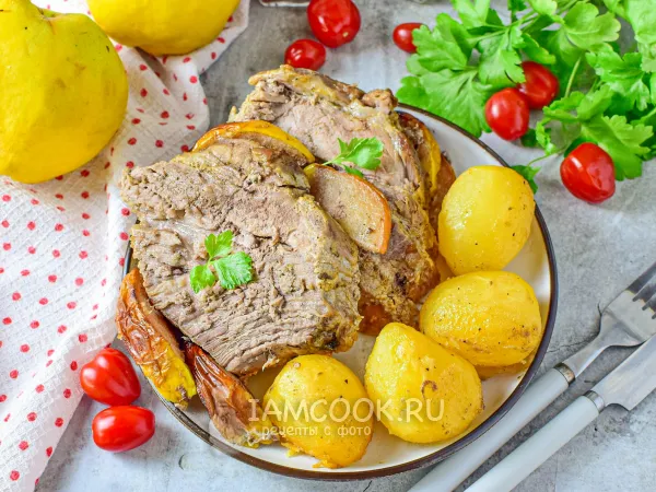 Фото блюда: Картошка с айвой и мясом (свининой)
