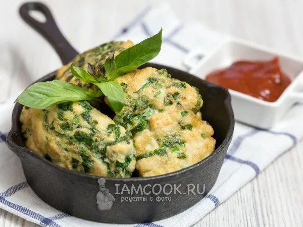 Фото блюда: Рубленые куриные оладьи со шпинатом на белках