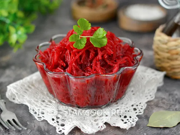 Фото блюда: Тушеная свекла в мультиварке