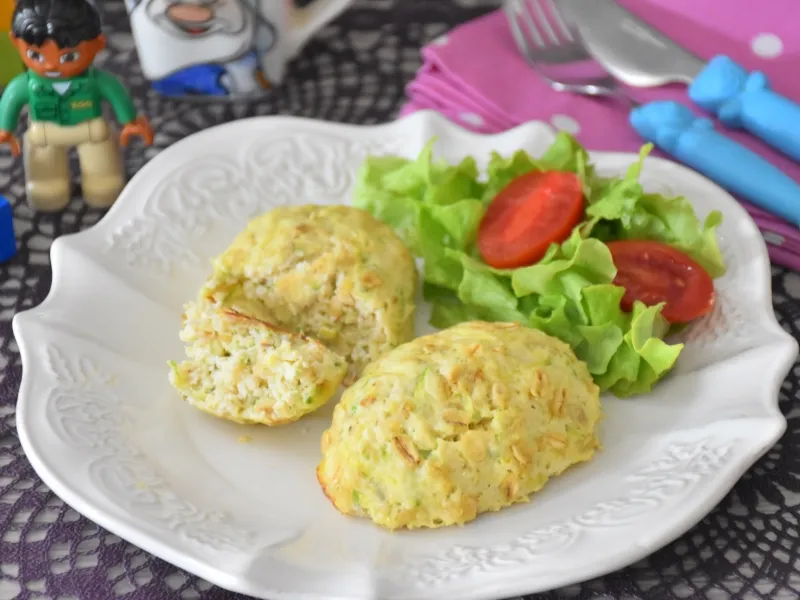 Фото готового блюда: Рыбные котлеты из камбалы в духовке для детей