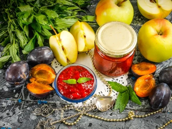 Фото блюда: Яблочно-сливовое пюре на зиму