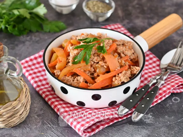 Фото блюда: Фарш с лечо