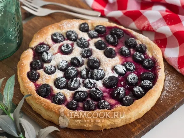 Фото готового блюда: Сицилийская лепешка с виноградом