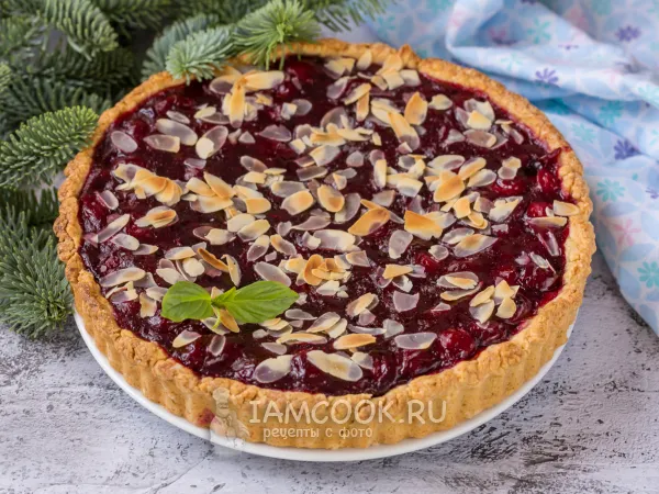 Фото блюда: Открытый пирог из песочного теста с вишней